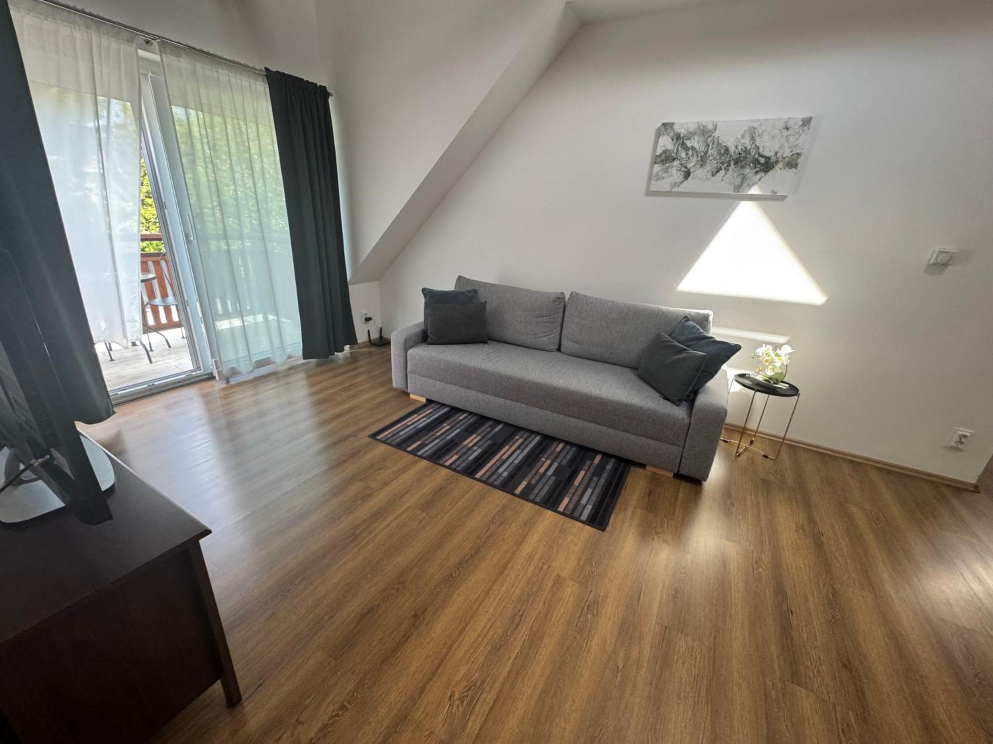 Pataky Apartment *